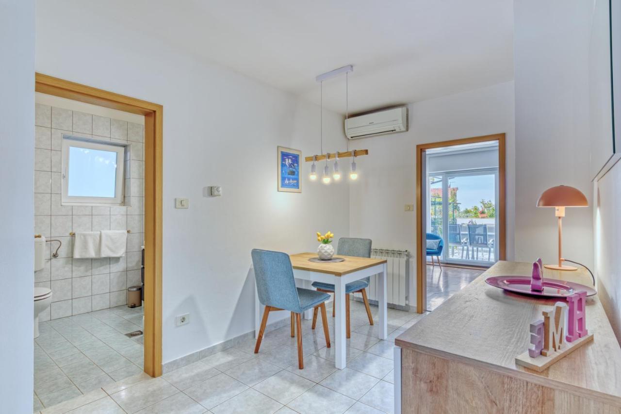 Apartments Birimac Πούλα Εξωτερικό φωτογραφία